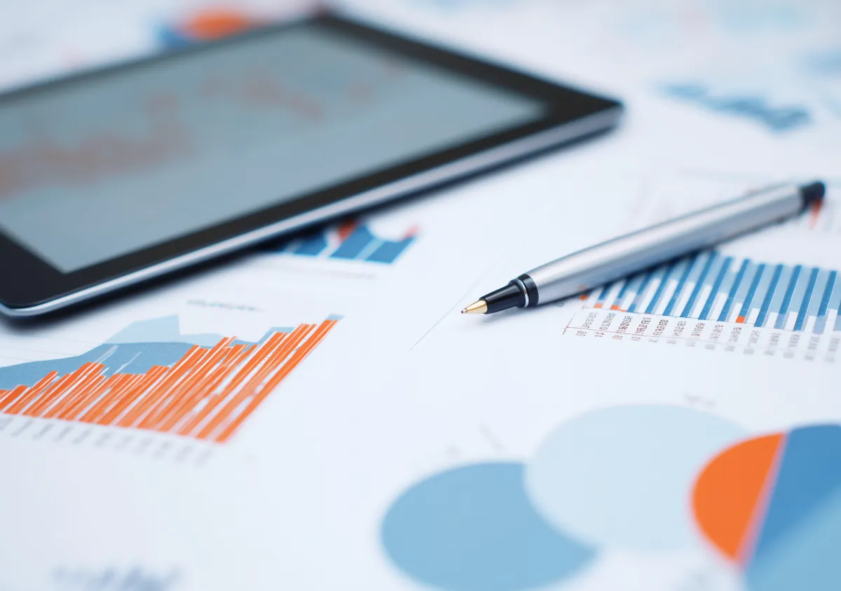 Ekspert analizujący rynek nieruchomości